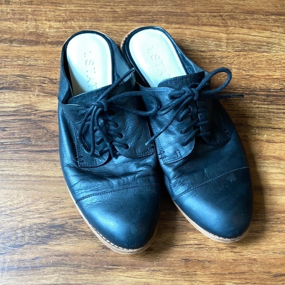 1. State fea Oxford mules black size 8